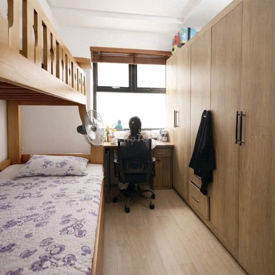 Bán căn góc Ruby3 Phúc Lợi. Giá 4.1 tỷ. Nhà đẹp, thoáng mát. S:70m2 - Ảnh 2