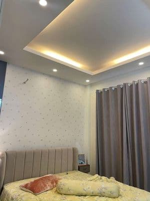 Nhà 2 lầu 3pn đường số Lý Phục Man