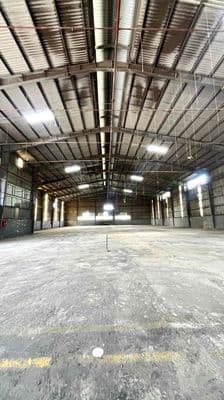 CHO THUÊ XƯỞNG 1900m2 GIÁ THUÊ 165tr TẠI THUẬN AN
