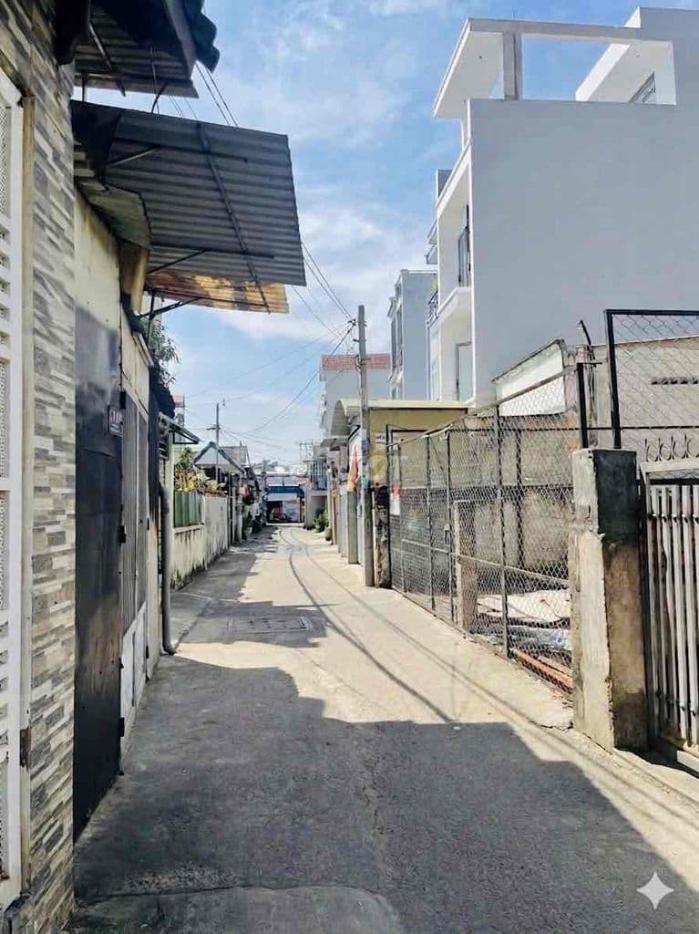 GẤP BÁN - ĐẤT XÂY CHDV - 200M2 - NGANG 8M NGAY TRUNG TÂM - 13.5 TỶ TL