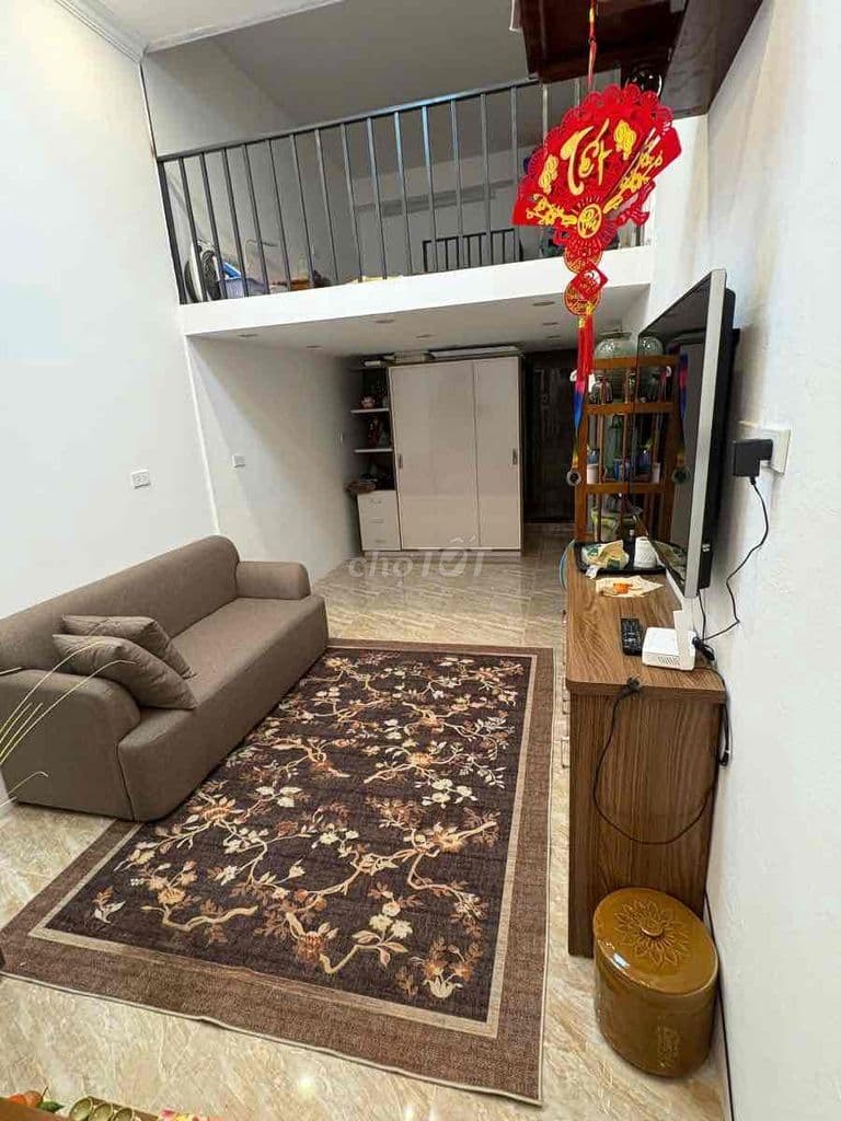 Bán nhà pháp cổ phố Hàng Chuối 5m ra mặt phố 50m2 T2 giá nhỉnh 3 tỷ sổ - Ảnh 2