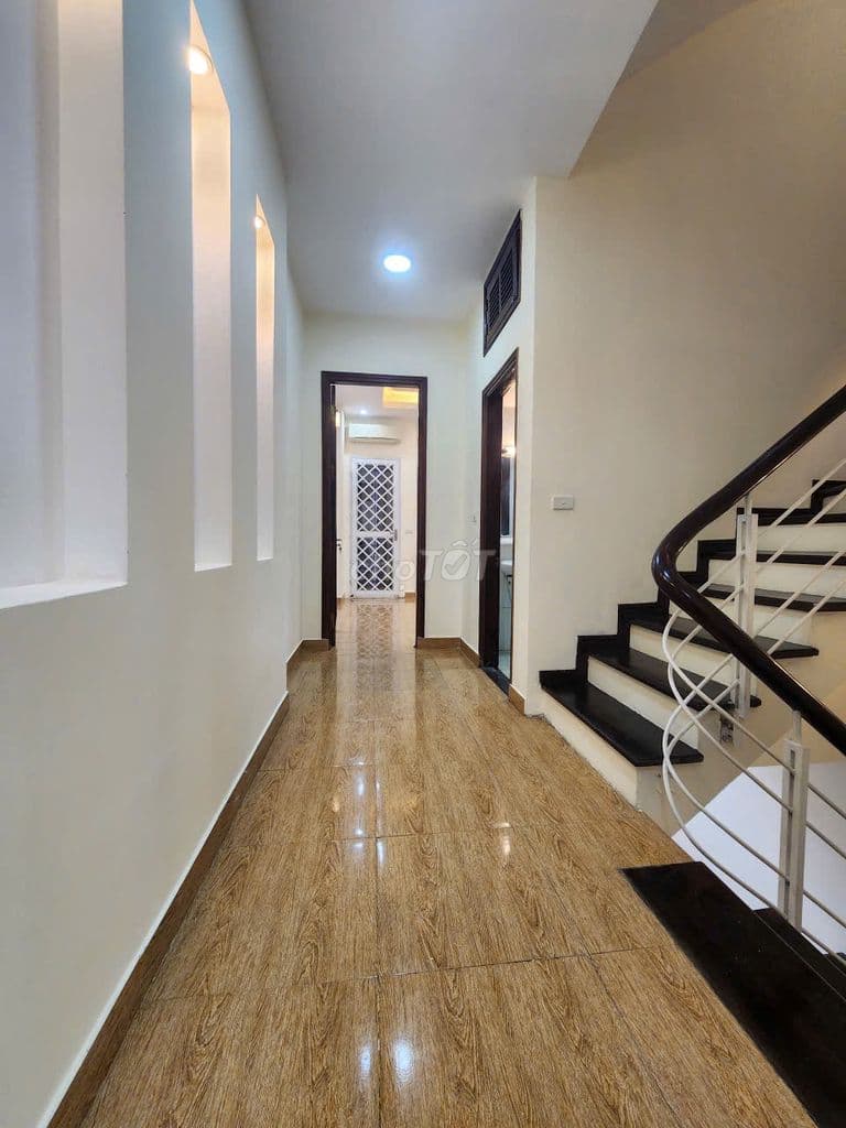 BÁN NHÀ số 146 ngõ 127 HÀO NAM DT 50M2 xây 5 Tầng 9,29 tỷ - Ảnh 2