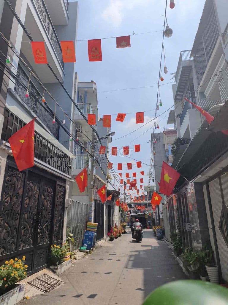 Lô Đất Đẹp Khu Phân Lô Đường Trải Nhựa, 66m2 SHr Vuông vứt Giá hơn 4ty