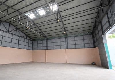 Cho thuê kho KDC Long Hậu – 225m2 + 75m2 sân – kho mới xây