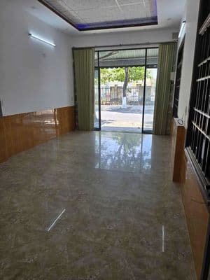 CHO THUÊ NHÀ NGUYÊN CĂN 2PN MẶT TIỀN DŨNG SỸ THANH KHÊ Ở/LÀM VP