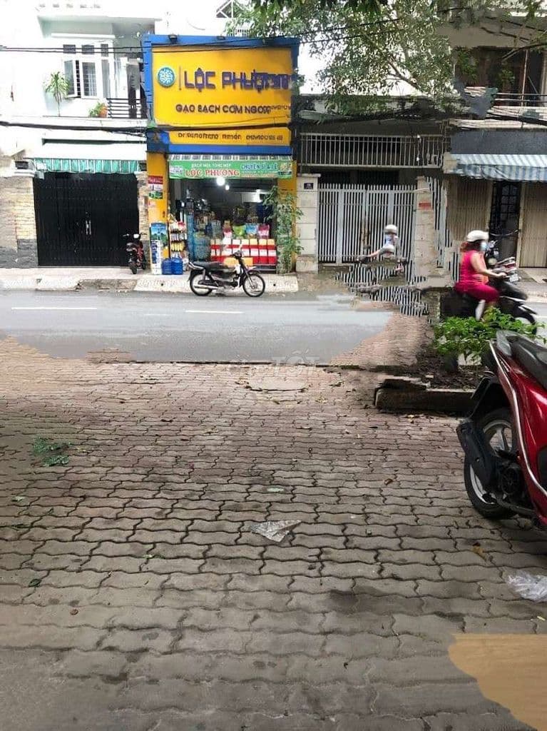 Cho thuê nhà mặt tiền tầng trệt chung cư Bàu Cát, P10, Tân Bình - Ảnh 2