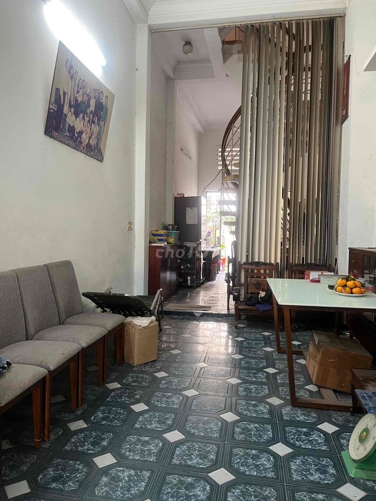 Bán Nhà Mặt Tiền