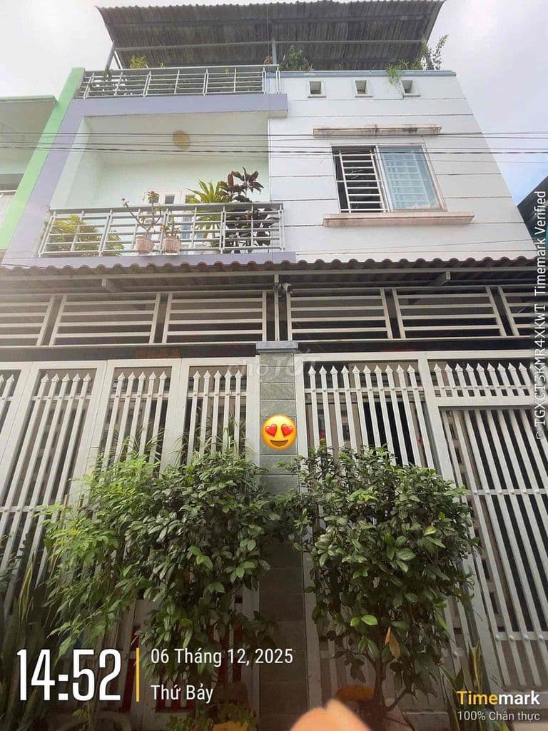 BÁN GẤP NHÀ 3 TẦNG: 4PN, ĐƯỚNG SỐ 8, p.LINH XUÂN - Ảnh 3