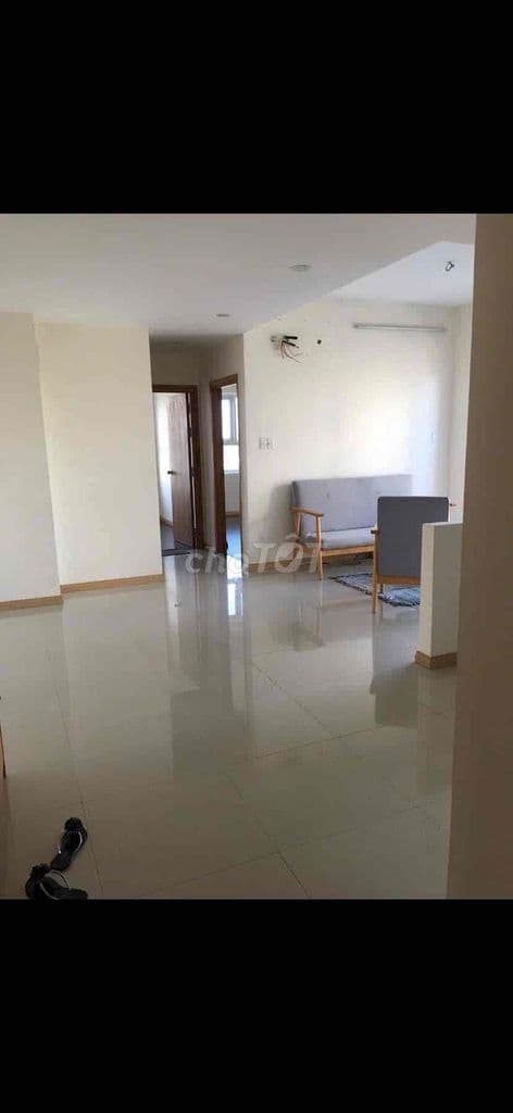 Cho thuê jamona city 2pn 2wc 73m2 tủ bếp 3 máy lạnh 10tr