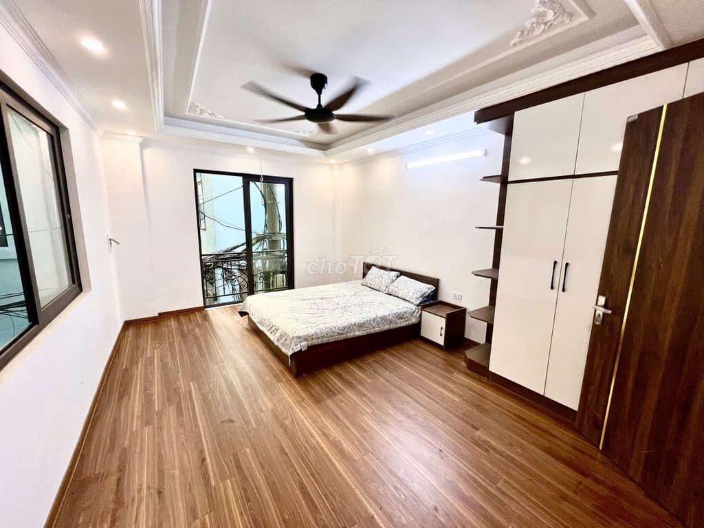 Hơn 6 tỷ nhà mới phố Nguyễn Văn Cừ, Ngọc Lâm - Ảnh 3