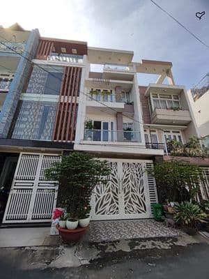 Kẹt nợ nên tôi gấp bán nhà hẻm xe hơi 5m Hoàng Sa - 3.8x12m 5 tầng