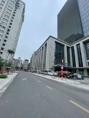 Cho thuê nhà phố lẠc Trung - ô tô tránh ngày đêm -60m2 - 4 ngủ