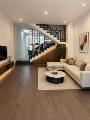 Cho thuê nhà nguyên căn full nội thất 2PN,3 WC gần biển, cầu sông Hàn