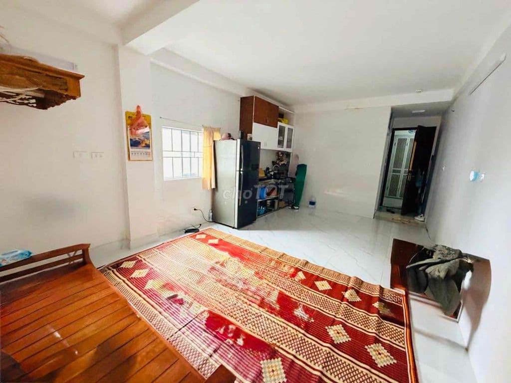 Bán Nhà Trung Tâm Ngọc Thuỵ - Ảnh 2