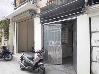 Nhà 54m2 ở C9 Mai Động 2PN vskk