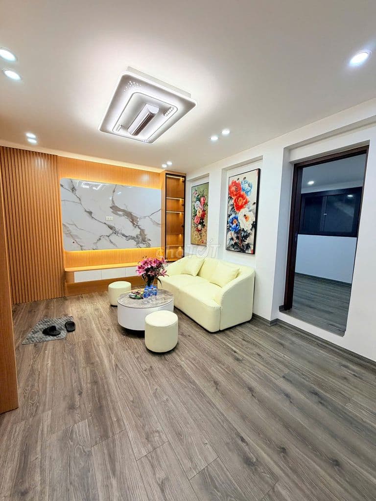 Chính chủ cần bán tập thể Phương Mai lô góc c3 ngủ 2 vệ sinh - Ảnh 3