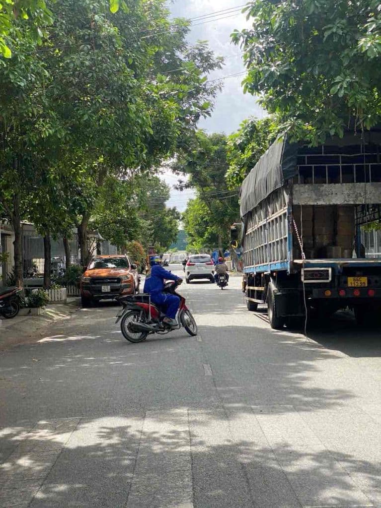 Chính Chủ bán gấp còn đúng 1 lô rẻ nhất 5x20m=100m2 9,5ty đường 14m - Ảnh 2