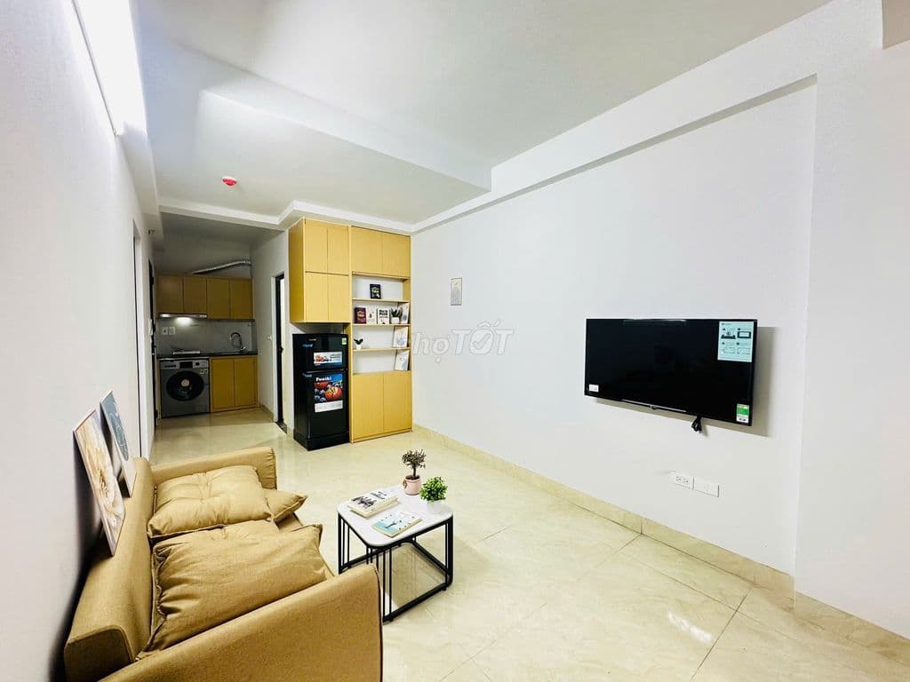 Căn hộ 2 ngủ 1 khách mặt phố Xã Đàn 55m2 - Ảnh 2