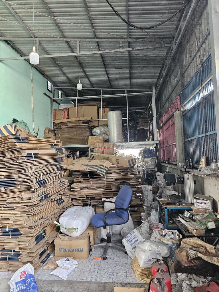 Bán nhà xưởng mặt tiền tỉnh lộ 8 giá như đất hẻm - Ảnh 2