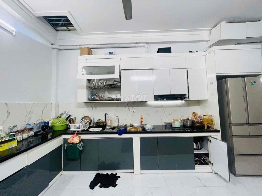 Nhà Kim Giang, ngõ thông, lô góc, gần ôtô, không QH, sổ nở hậu, DT 33m - Ảnh 2