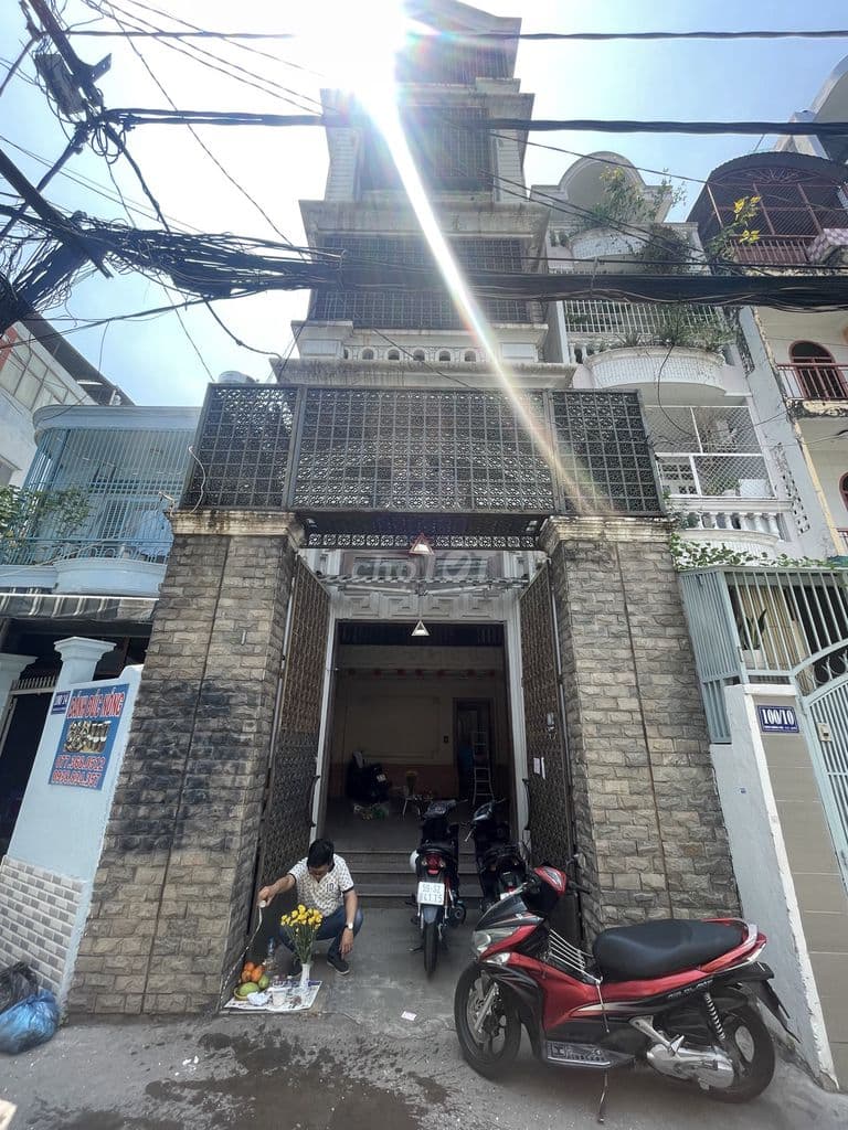 Nhà HXH 96m2 5 lầu Thích Quảng Đức Phú Nhuận - Ảnh 2