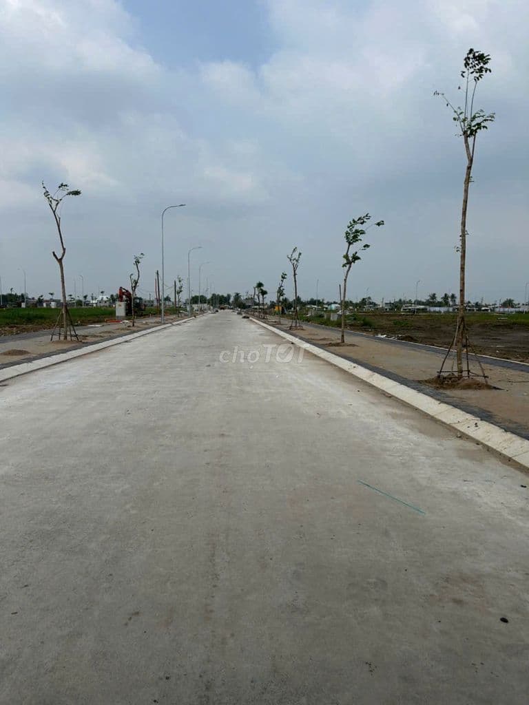 Hàng từ CĐT, thanh toán 25% nhận nền và sổ, hỗ trợ vay tối đa 80%