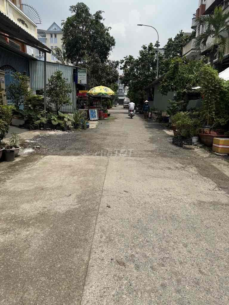 QUẬN 8 -KDC BÌNH ĐIỀN ĐẤT TRỐNG SỔ ĐỎ CÁ NHÂN - Ảnh 2