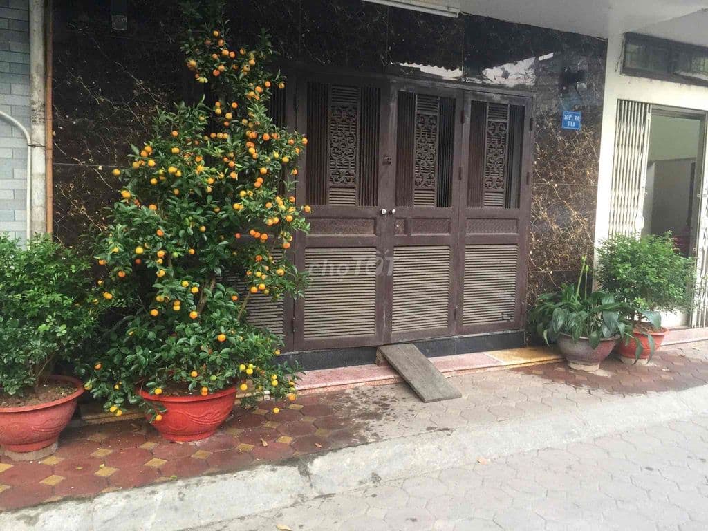 Nhà tập thể tầng 1 , E6 thanh xuân bắc , phường thanh xuân , hn - Ảnh 2