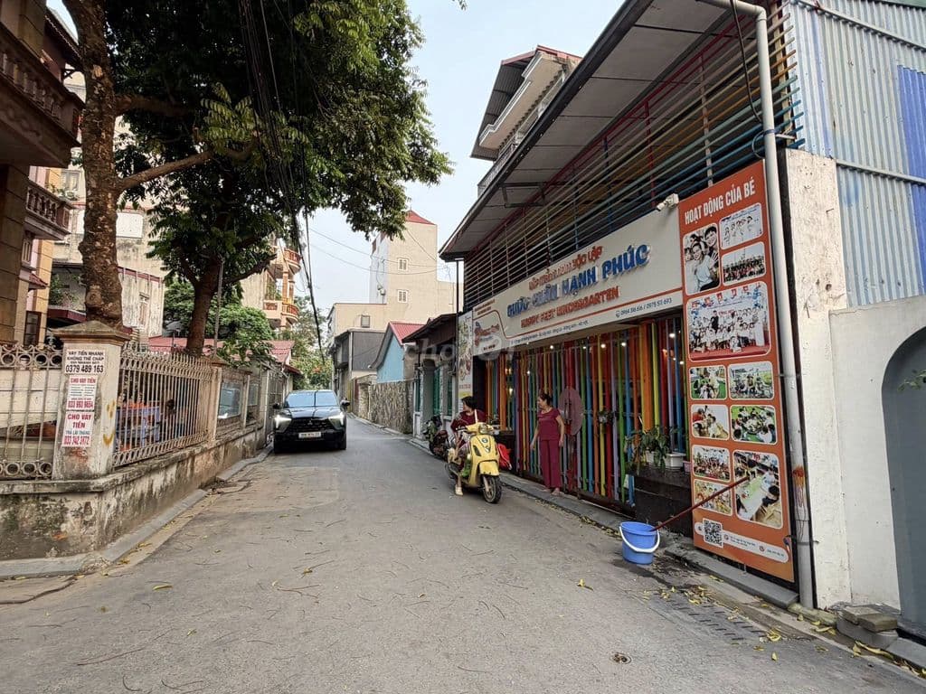 NHÀ 3 TẦNG LÔ GÓC - ĐƯỜNG THÔNG OTO TRÁNH - BỜ KÊNH KINH DOANH SẦM UẤT - Ảnh 2