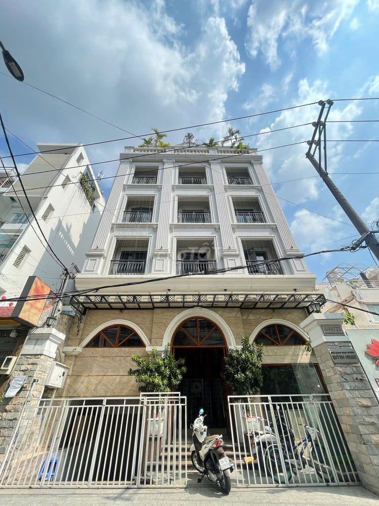 BÁN NHÀ 7 LẦU - 1 HẦM