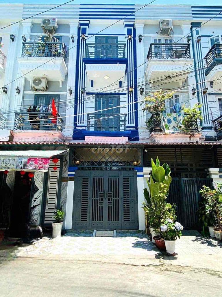 🚘🚘BÁN NHÀ 2 LẦU HẺM XE HƠI 16 CHỖ - TT.NHÀ BÈ