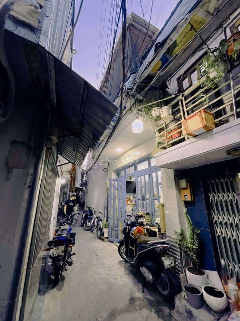 Bán Nhà Hẻm 1250 Huỳnh Tấn Phát