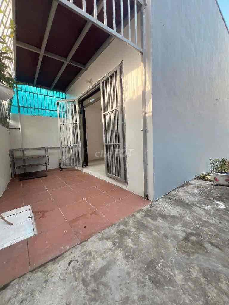 Nhà Yên Nghĩa - 42m2 - Sổ đỏ pháp lý chuẩn - Có sân riêng để xe, SH