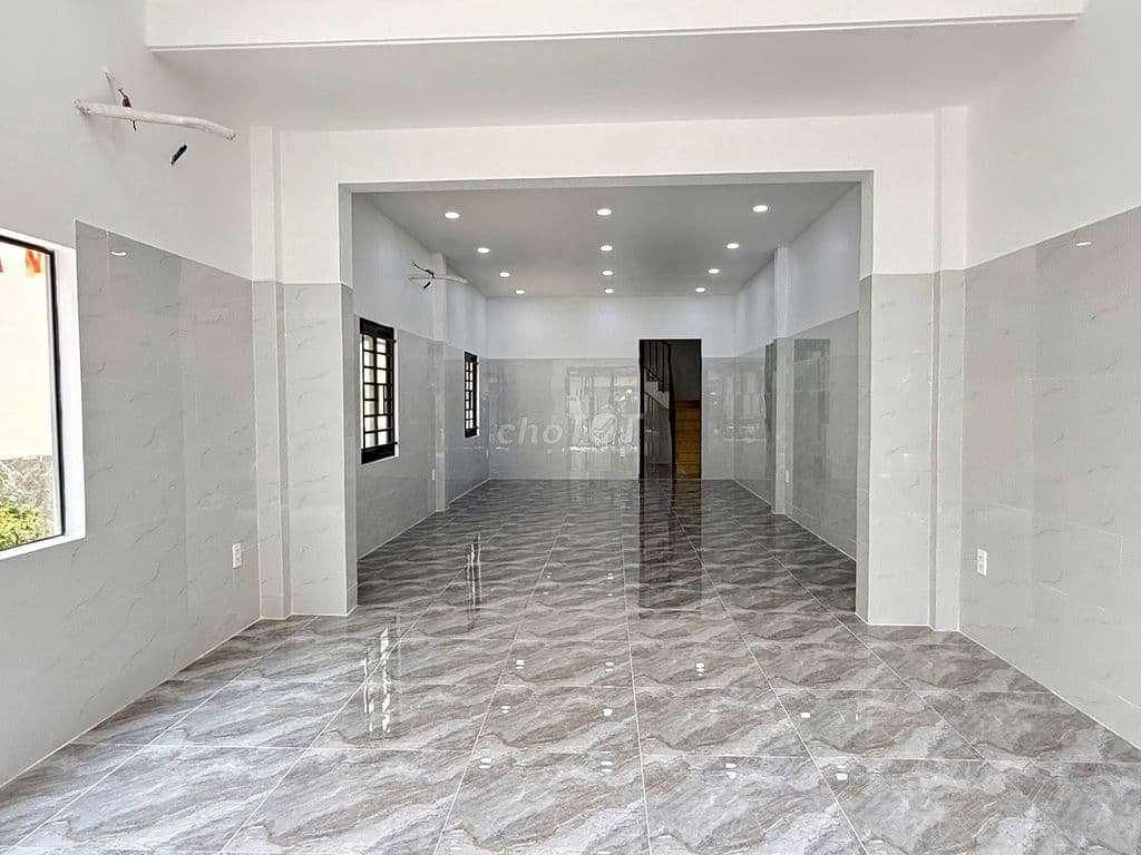 Mặt tiền kinh doanh Thống Nhất P.10 5x20m giá 30tr/tháng TL - Ảnh 2