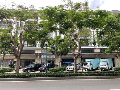 CHO THUÊ SHOPHOUSE 2 TẦNG MẶT TIỀN NGUYỄN THỊ NHUNG, VẠN PHÚC, GIÁ TỐT