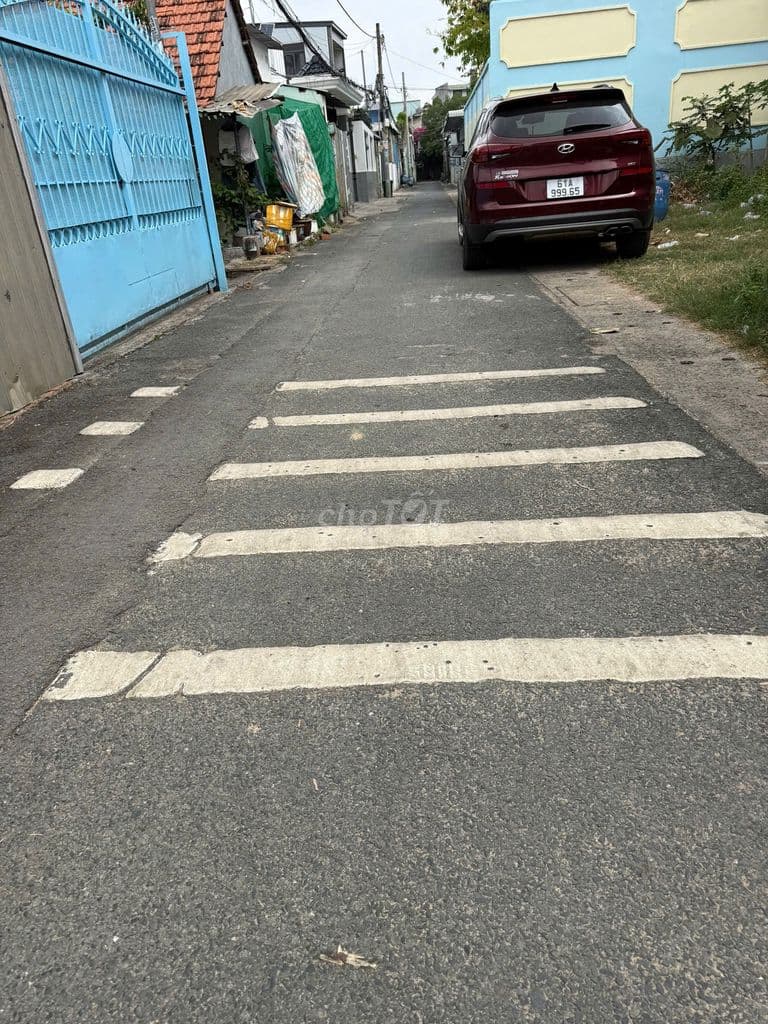 cần tiền bán lô đát 85,5m, Đường Truông Tre Linh Xuân. 4ty550