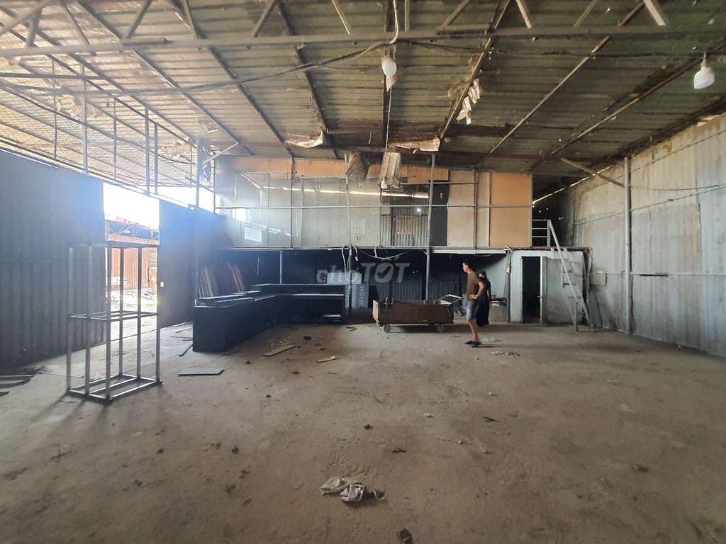 cho thuê 350m Kho xưởng Đường Phạm Hữu Lầu Giá rẻ - Ảnh 2