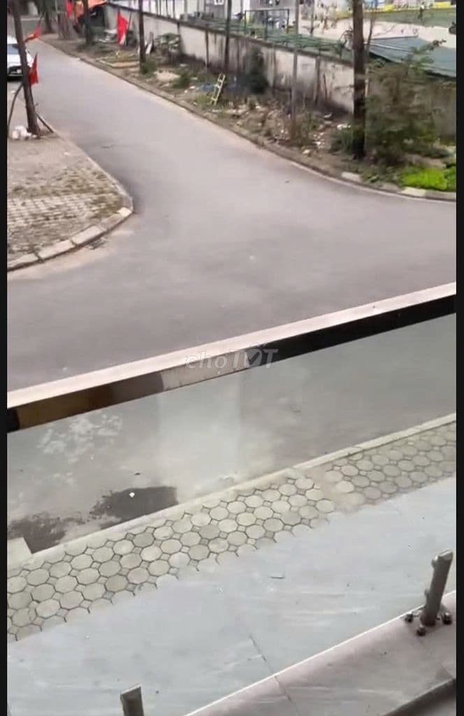 Cho thuê văn phòng/kho hàng 150m2 tầng 1+2 liền kề 16 - B1.1