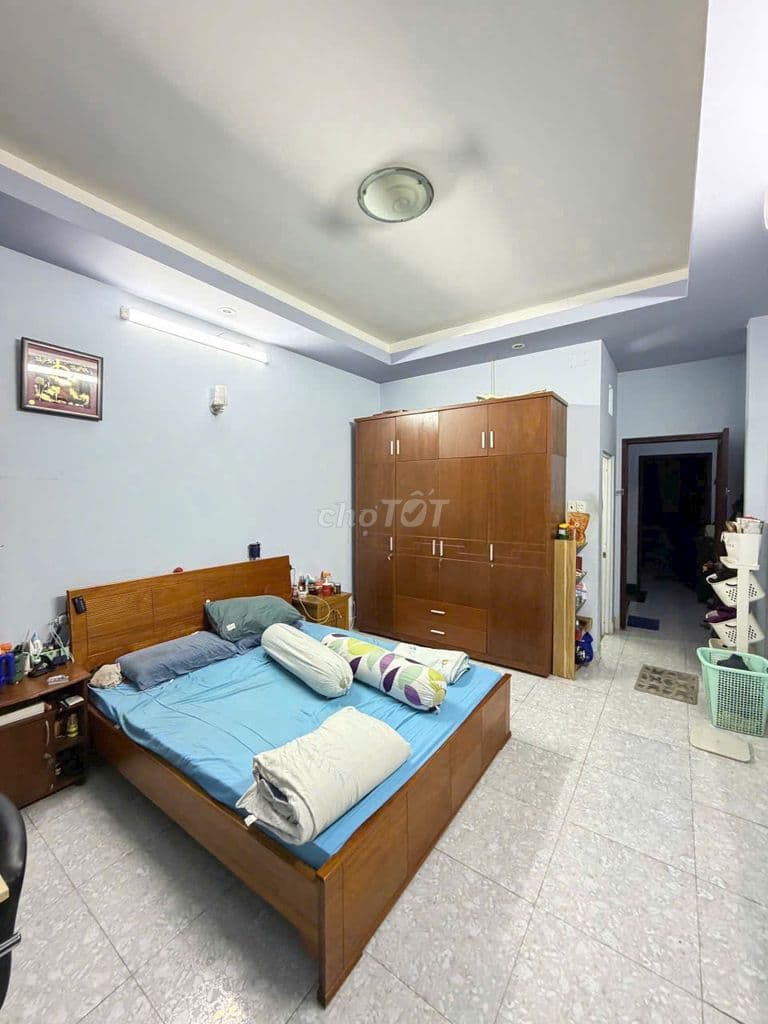 BÁN NHÀ 4 TẦNG , GIÁ 6,5 TỶ - NGUYỄN THÁI SƠN - GÒ VẤP - Ảnh 2