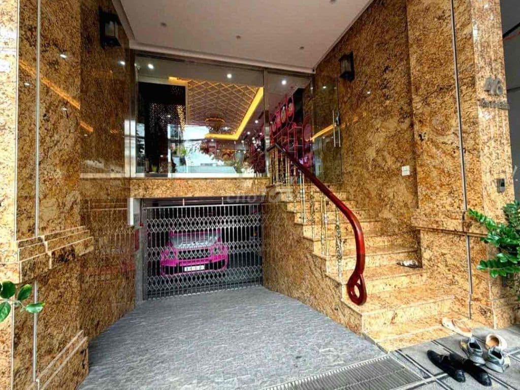 Mặt phố trung tâm cầu giấy 90m -thang máy - vỉa hè -kinh doanh chỉ 6x