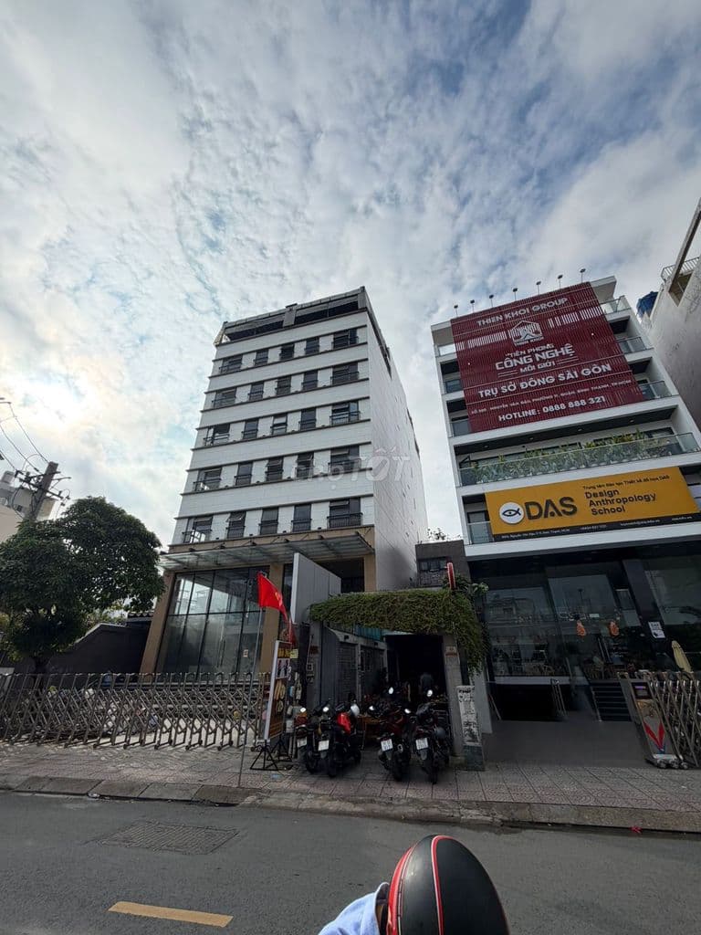 Nhà mặt tiền Nguyễn Văn Đậu