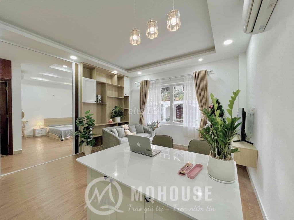 Cho thuê 1 phòng ngủ - 1pk view thoáng - ngay sân bay - giáp phú nhuân