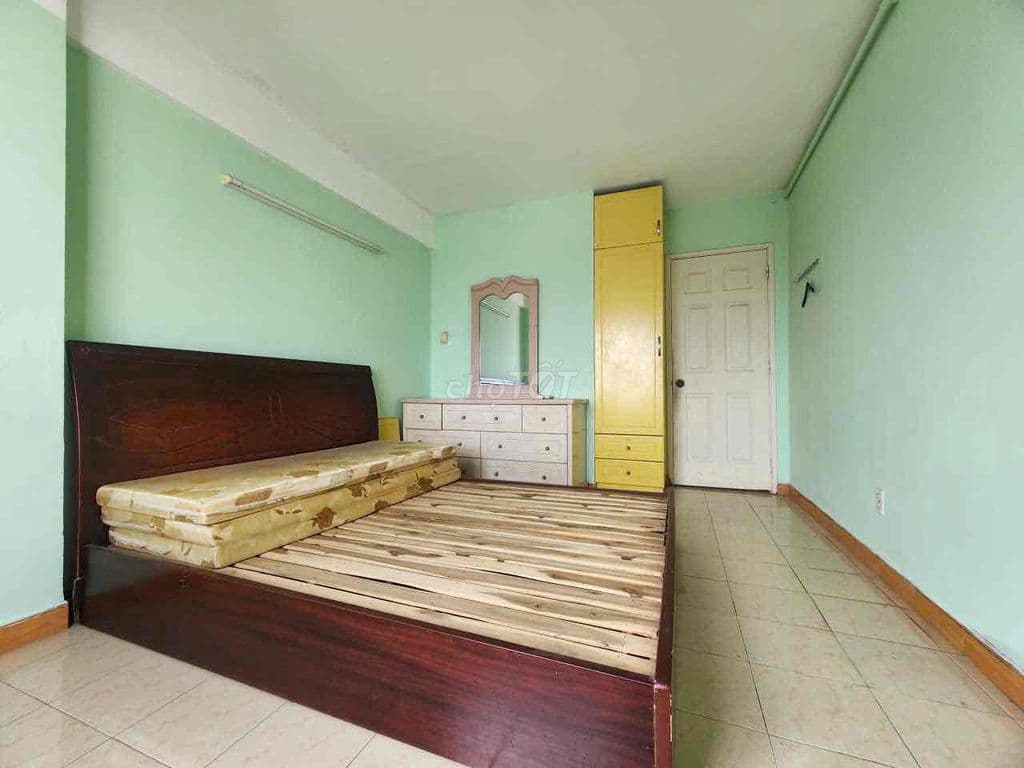 Chính chủ bán căn hộ miếu nổi 54m 2pn 1wc view sông 3ty7