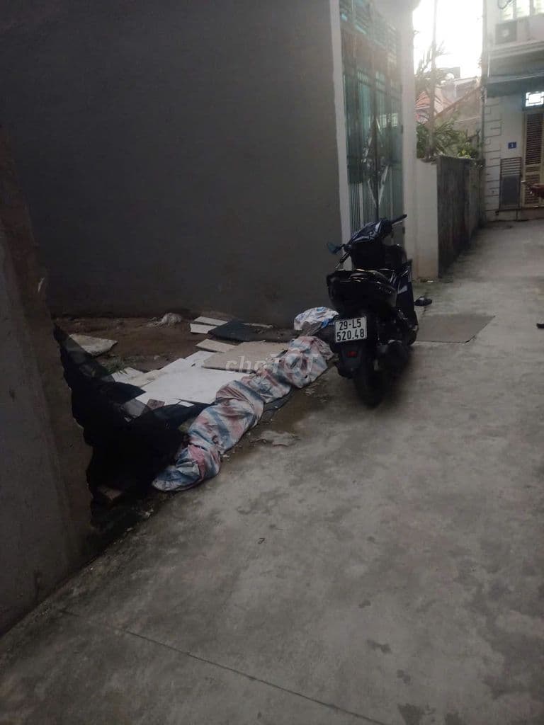 bán đất ngõ 69/1 số 12 chợ. lưu xá dt 55m2 ra ô tô 80m sổ đỏ 5 tỷ