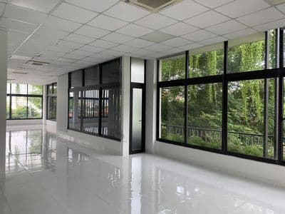 VĂN PHÒNG 100M2 ĐƯỜNG LÊ QUANG HÒA - GẦN CẦU HÒA XUÂN