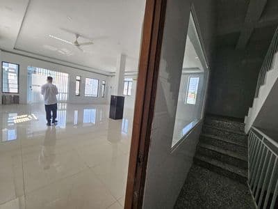 NHÀ 8 X 16 1 HẦM 2 LẦU KDC CHÁNH NGHĨA