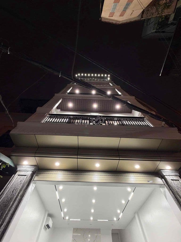 Nhà mặt phố Hoàng Mai ,6 tầng thang máy,mặt tiền 5,2m,kinh doanh đỉnh