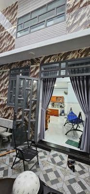 Nhà lầu gần ngã ba cây lơn giá 7 triệu