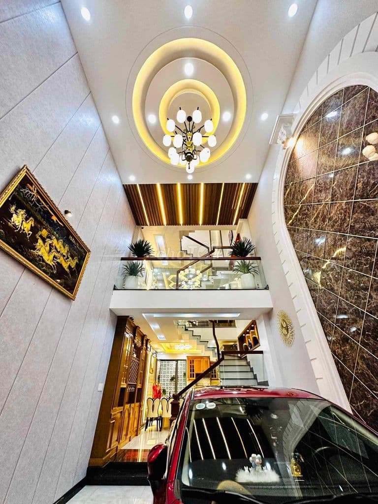 GẤP BÁN GIẢM 1T CHO SIÊU PHẨM CHÂN DÀI NGUYỄN VĂN KHỐI 68M HẺM XE HƠI - Ảnh 2