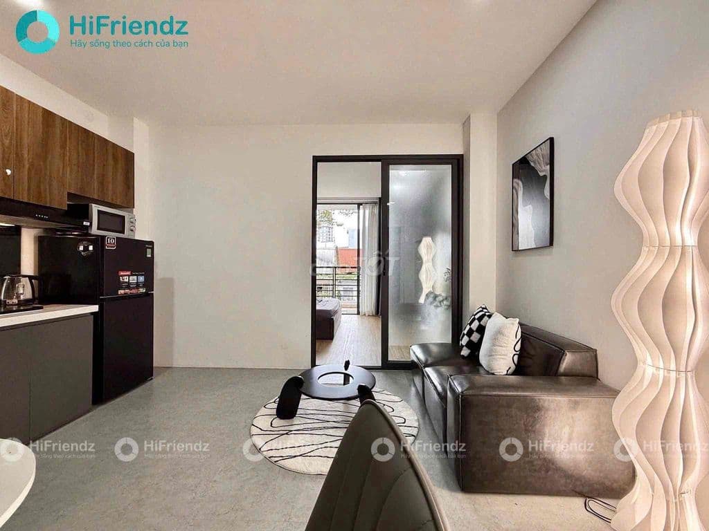 Căn hộ cao cấp toạ lạc tại Thảo Điền - gần cầu Sài Gòn ban công thoang - Ảnh 2